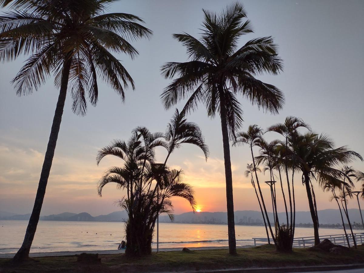 Apartamento Beira Mar - Enseada - Guaruja - 150 Metros Da Praia エクステリア 写真